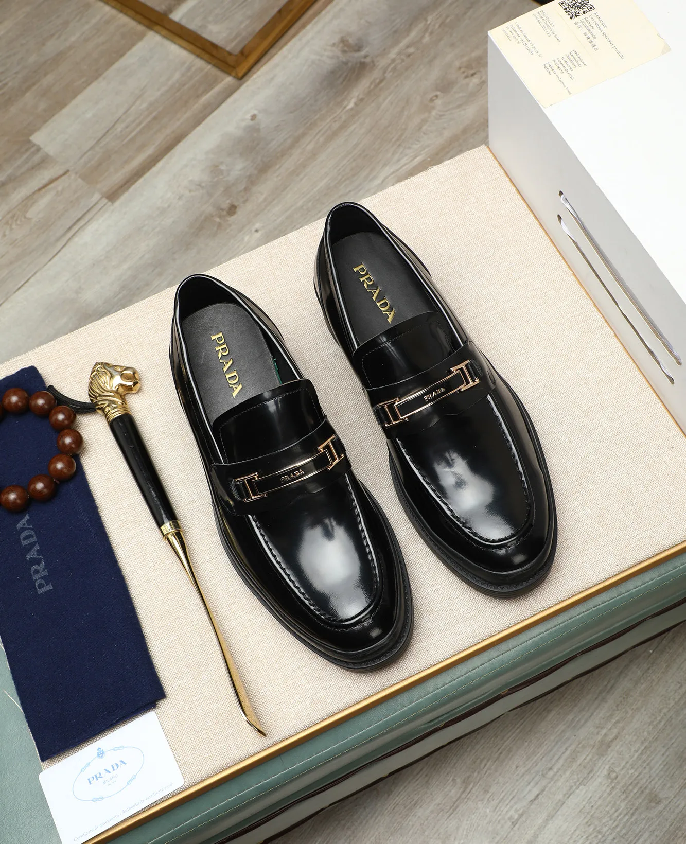 Men's men's shoes 💰540 (water-dyed cow leather) 📛📛PRADA high-end counter's latest formal business leather shoes 👔original and highest quality! Imported from Italy 🇮🇹 first-layer calfskin fabric ➕ cowhide lining Original outsole Formal size: 38➖44 (45 customized)